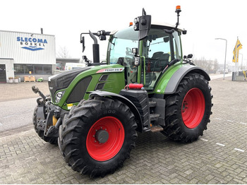 Fendt 516 Vario Profi Plus GPS - Farm tractor