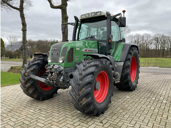 Fendt Favorit 712 - Farm tractor
