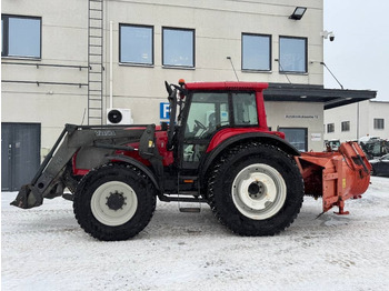 Valtra M130 ETUKUORMAAJALLA, LINKO  - Farm tractor