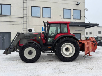 Valtra M 130  - Farm tractor