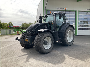 Valtra T 234 D - Farm tractor