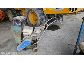  Errut asfaltsag med hondamotor - Construction equipment
