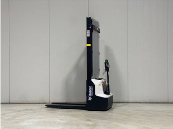 Bobcat LSM12N-7 - Stacker