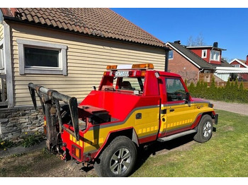  Toyota LAND CRUISER 70 P  4WD - Tow truck