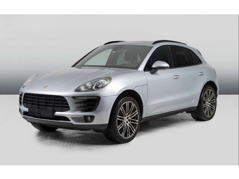  2016 Porsche Macan S - Car