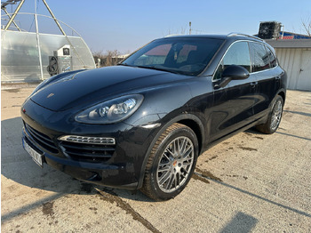  PORSCHE CAYENNE - Car