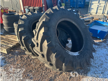  Traktordäck Pirelli TM800 - Tire
