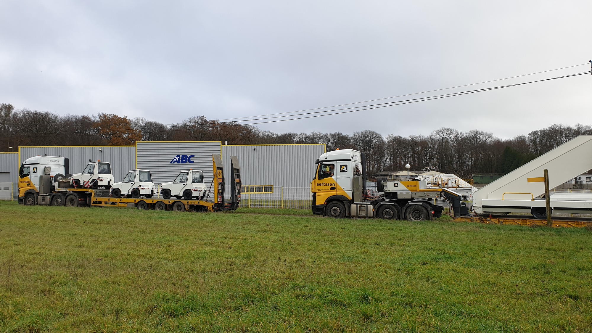 Air Business GSE - Ground support equipment MULAG undefined: picture 1