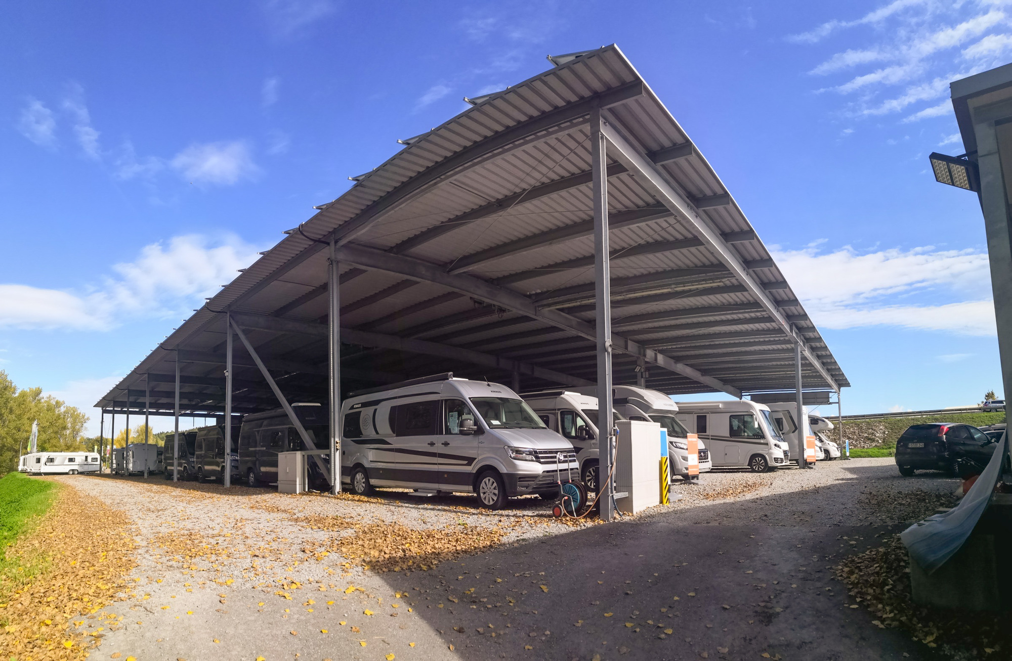 Camping Freizeit Dorn oHG - Campers WEINSBERG CaraSuite undefined: picture 3