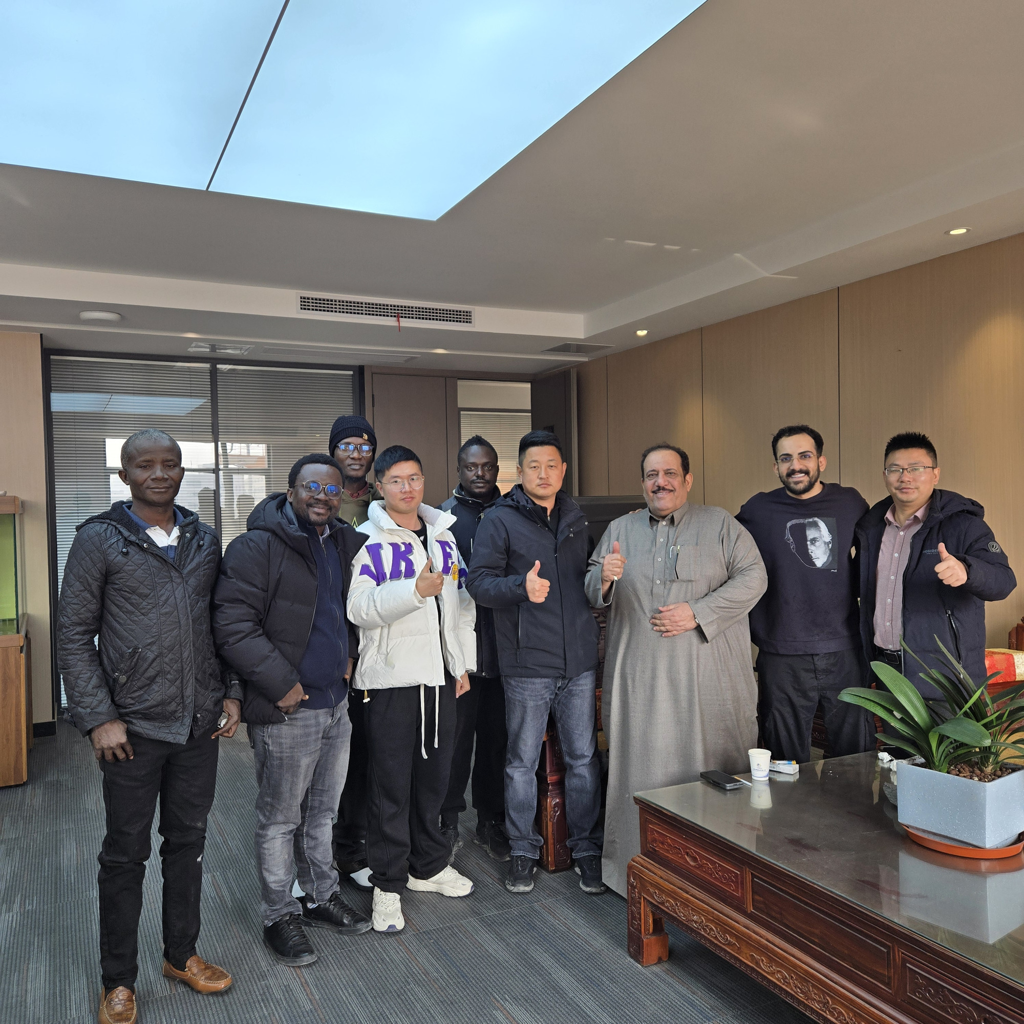 Toaks International Trading Company - Construction machinery - Year: 2016, 2-axle, air conditioner undefined: picture 5