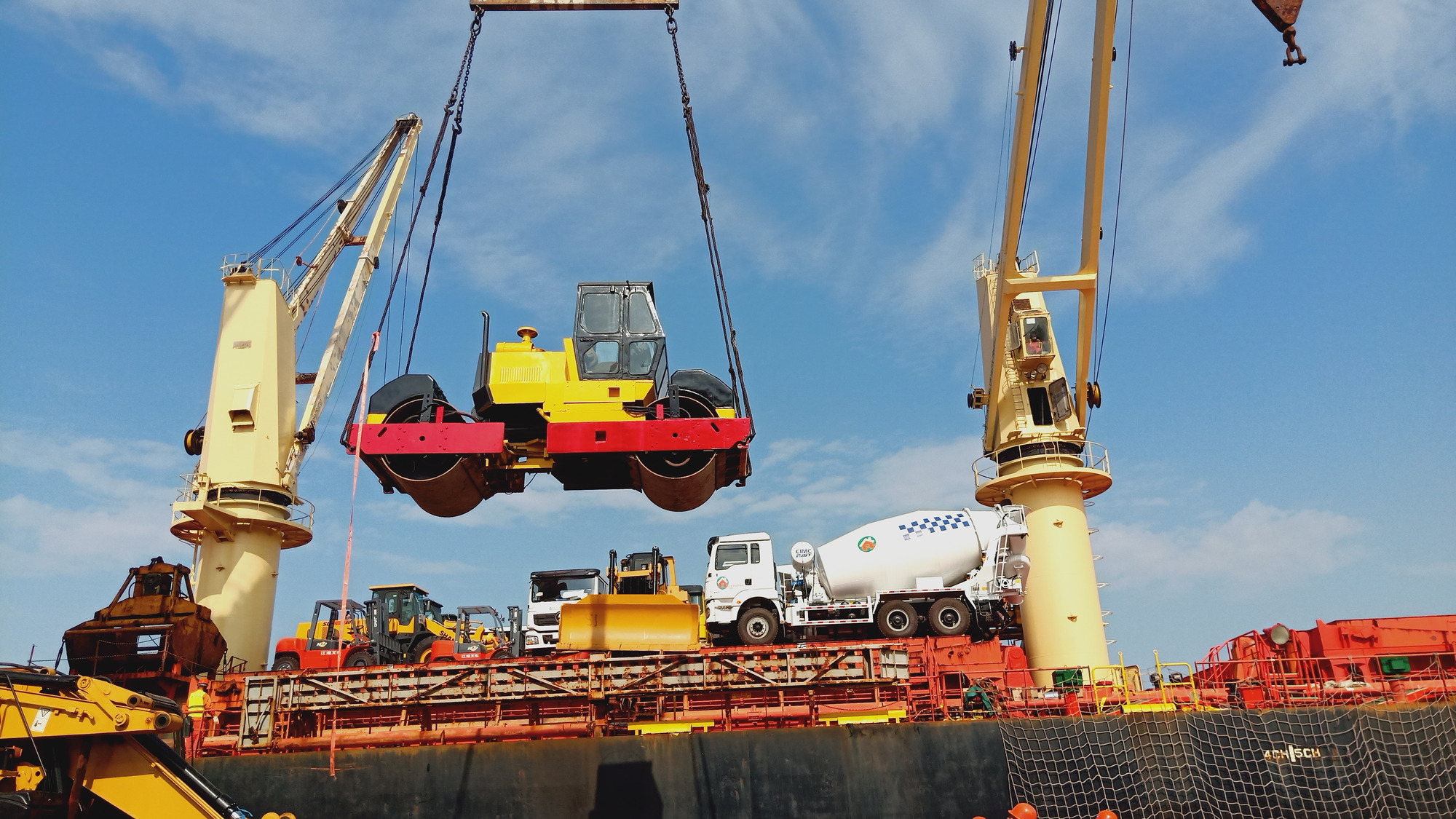 Toaks International Trading Company - Construction machinery - Year: 2016, 2-axle, air conditioner undefined: picture 13