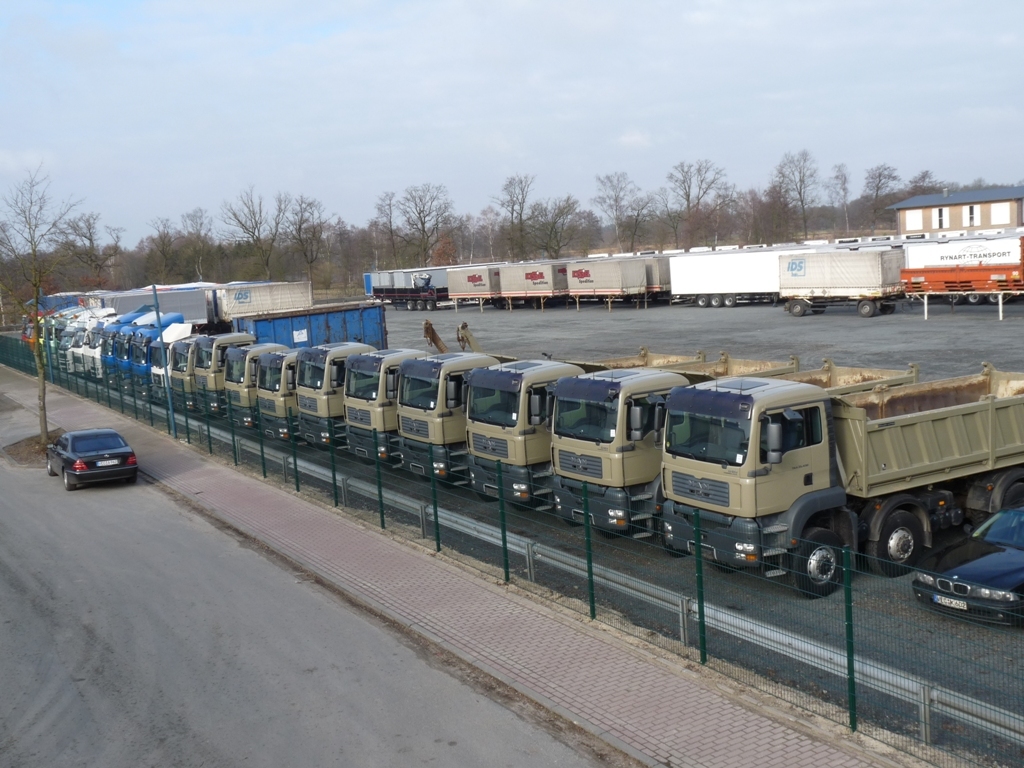 A1-Truck GmbH - Buses - gearbox: manual undefined: picture 3