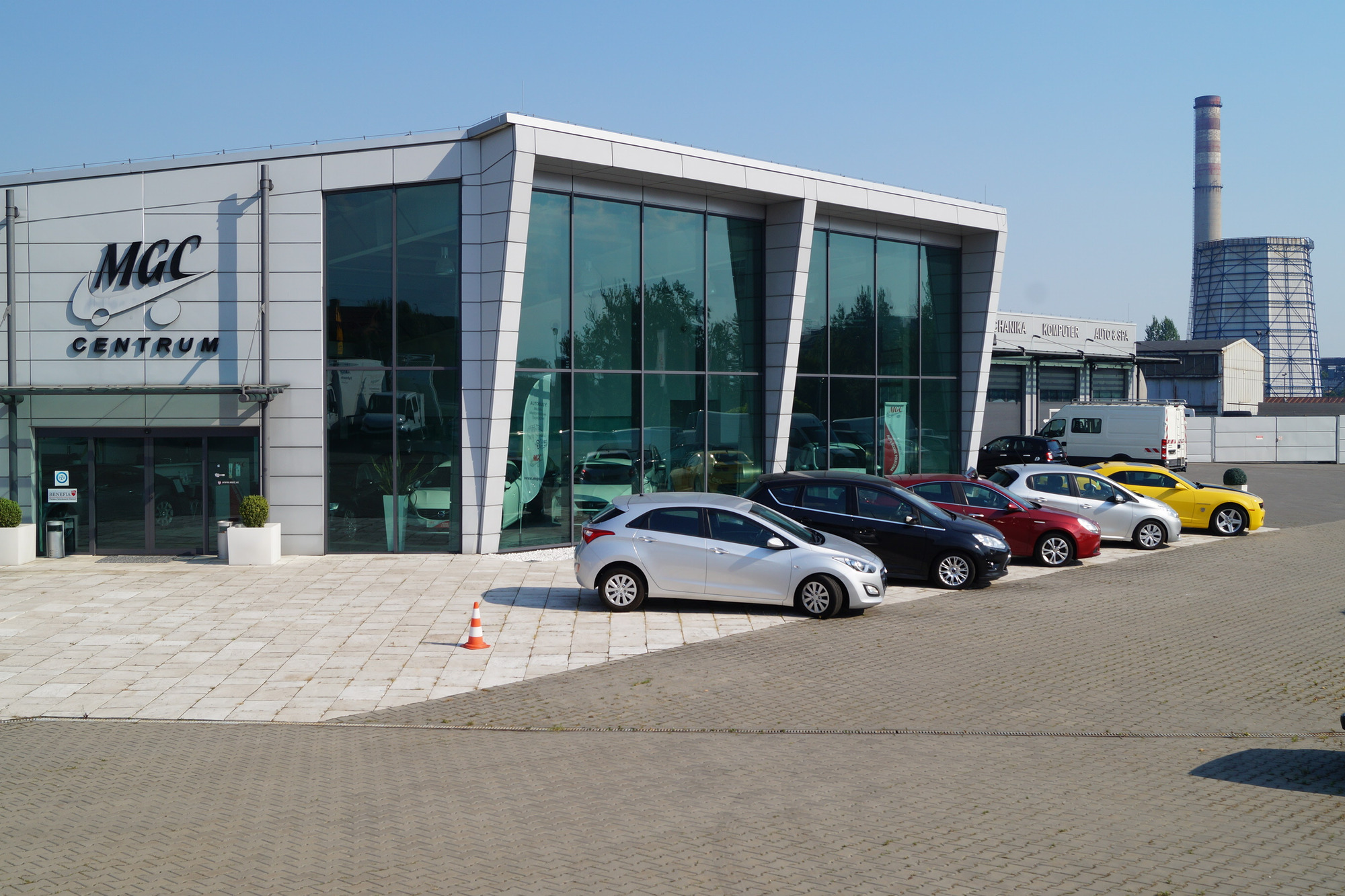 MGC CENTRUM SAMOCHODOW DOSTAWCZYCH - Vans - Year: 2019 undefined: picture 1