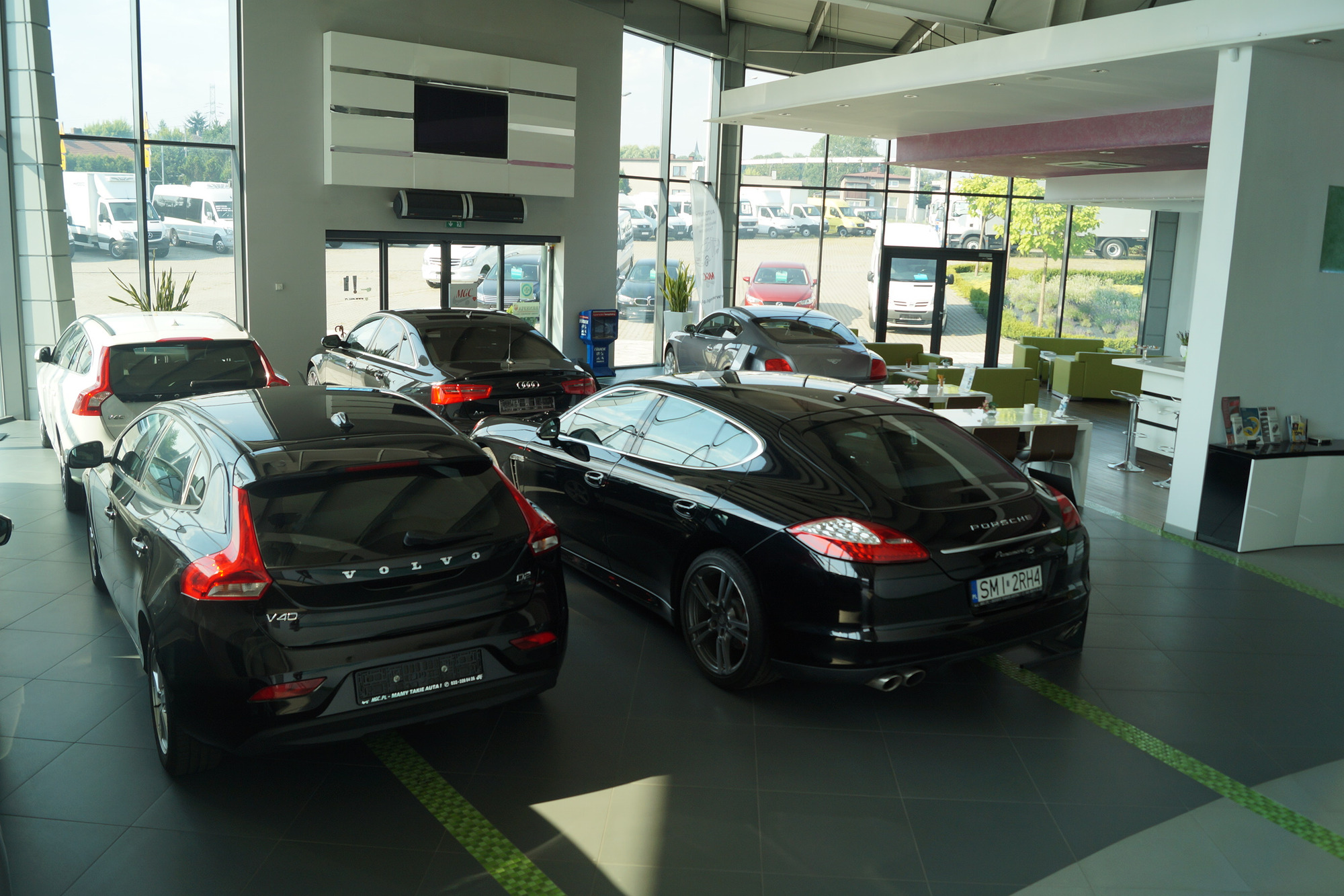 MGC CENTRUM SAMOCHODOW DOSTAWCZYCH - Vans - Year: 2019 undefined: picture 14