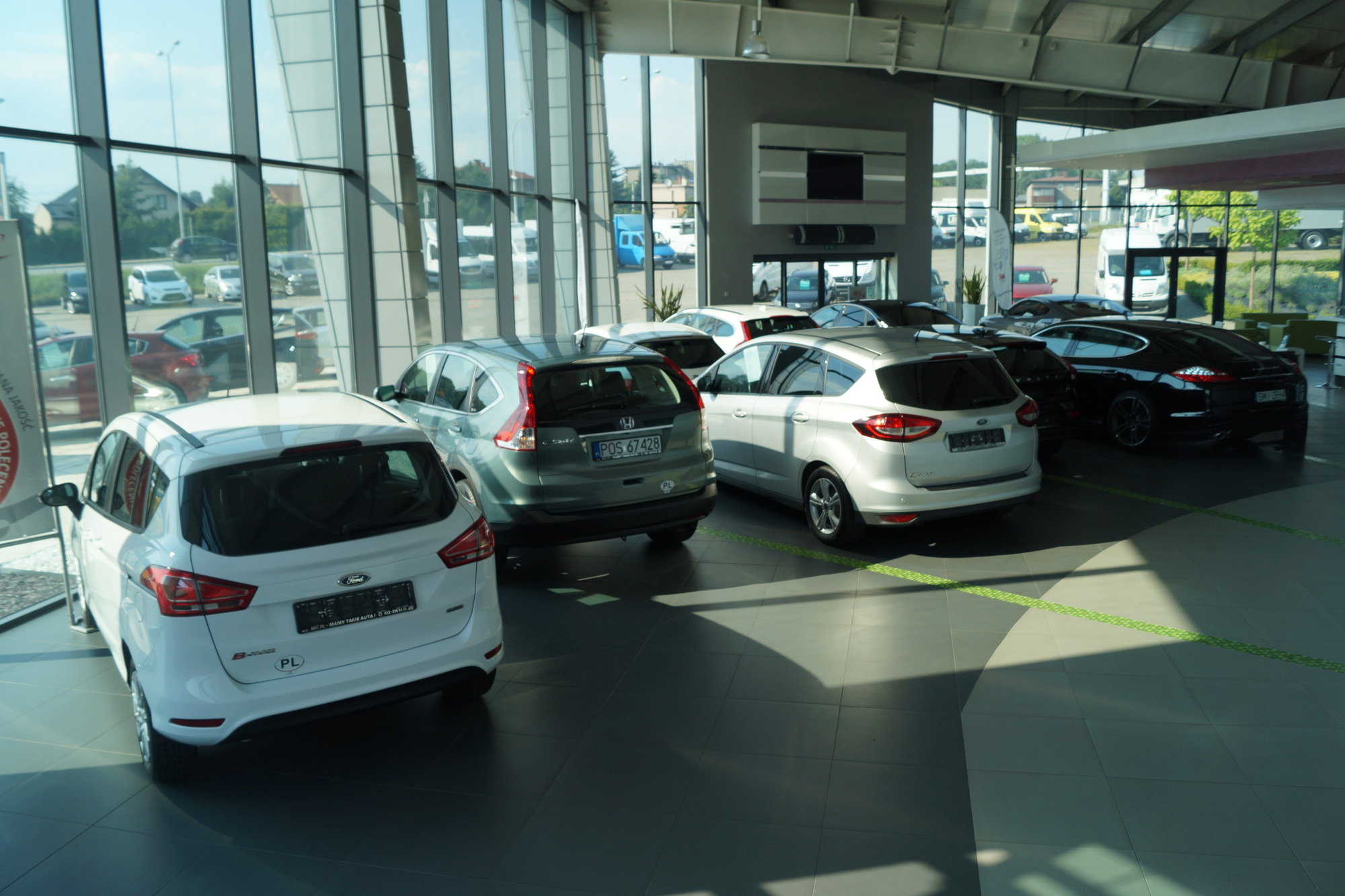 MGC CENTRUM SAMOCHODOW DOSTAWCZYCH - Vans - Year: 2019 undefined: picture 12