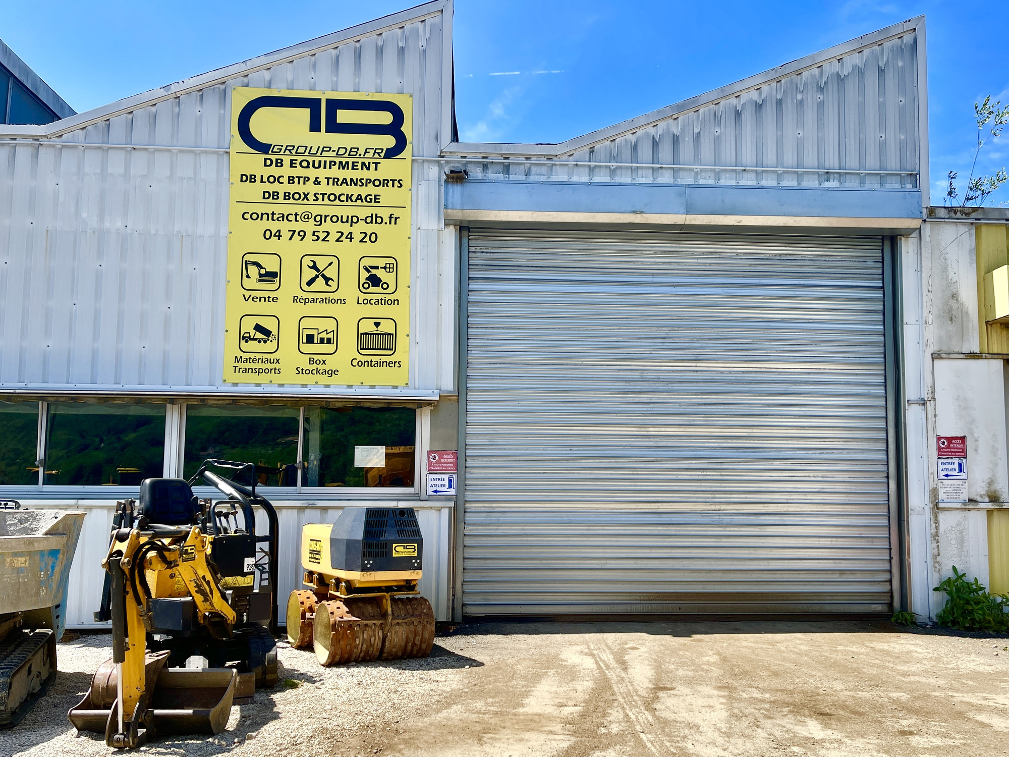 DB EQUIPMENT - Trucks RENAULT - 8x4 undefined: picture 5