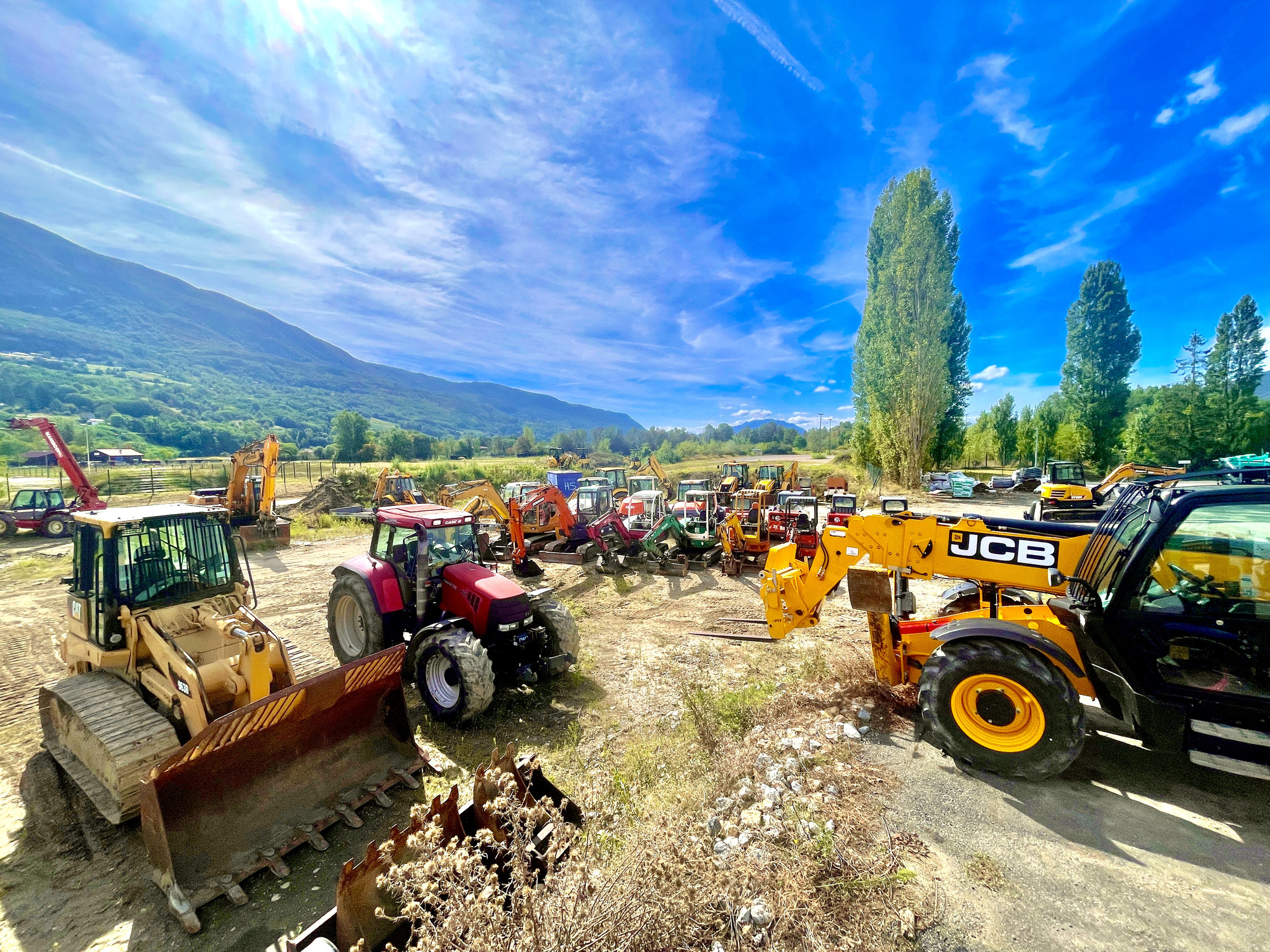 DB EQUIPMENT - Trucks RENAULT - 8x4 undefined: picture 8