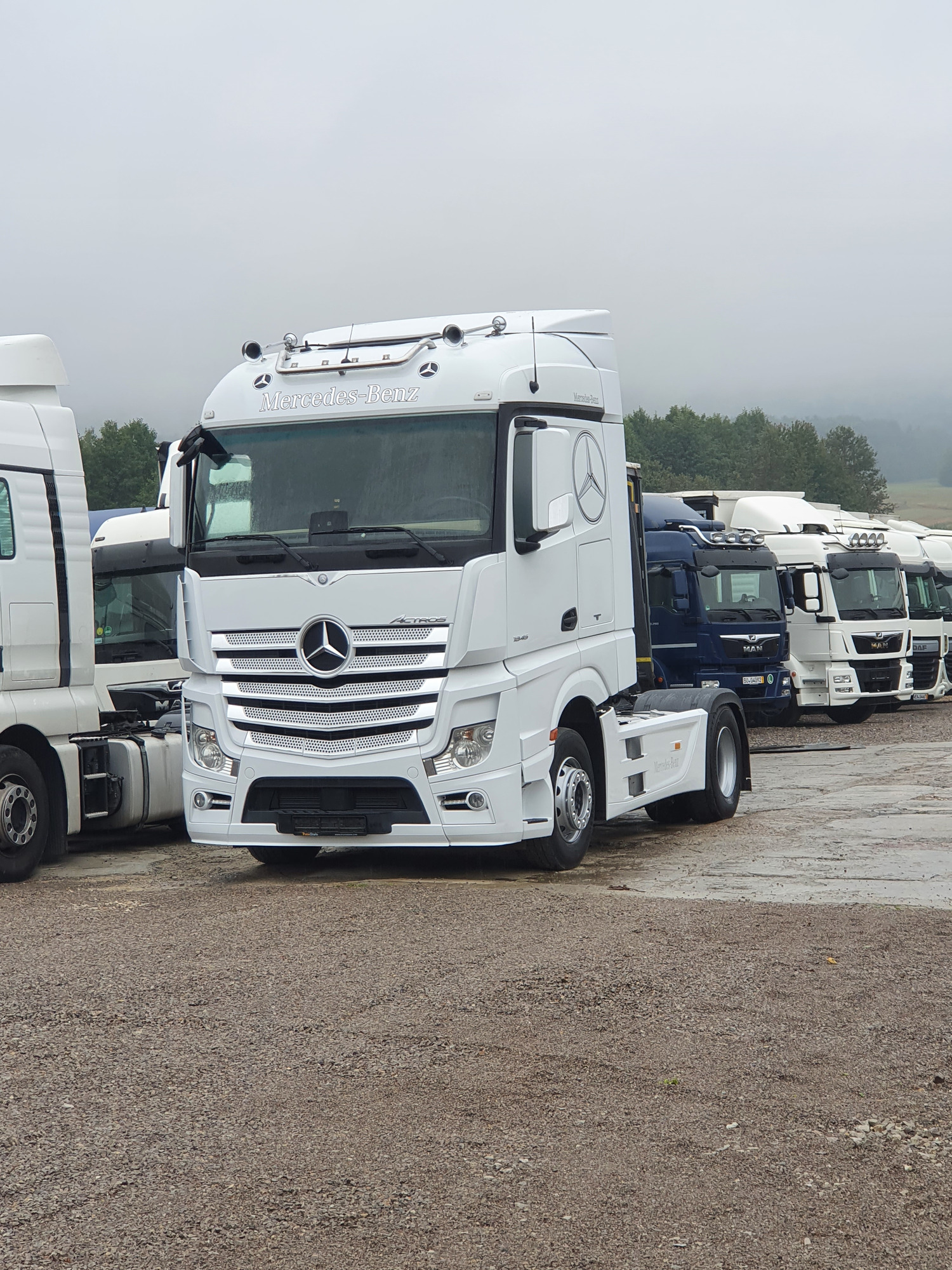 Damian Bryła FIRMA HANDLOWO - USŁUGOWA - vehicles for sale undefined: picture 17