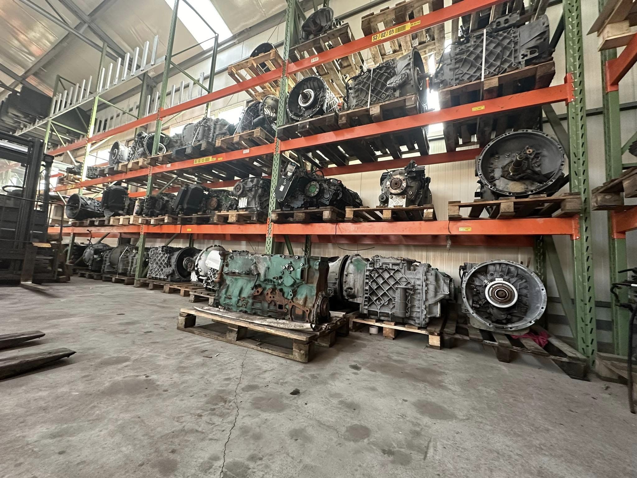 TT TRUCKS & PARTS NATALIA NAWASIELSKA - Trucks undefined: picture 4