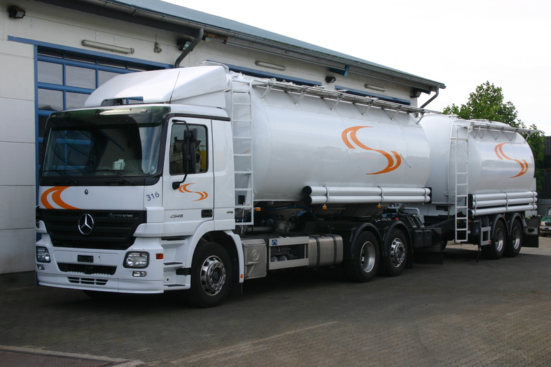 Lemoine Nutzfahrzeuge GmbH - Tractor units undefined: picture 13