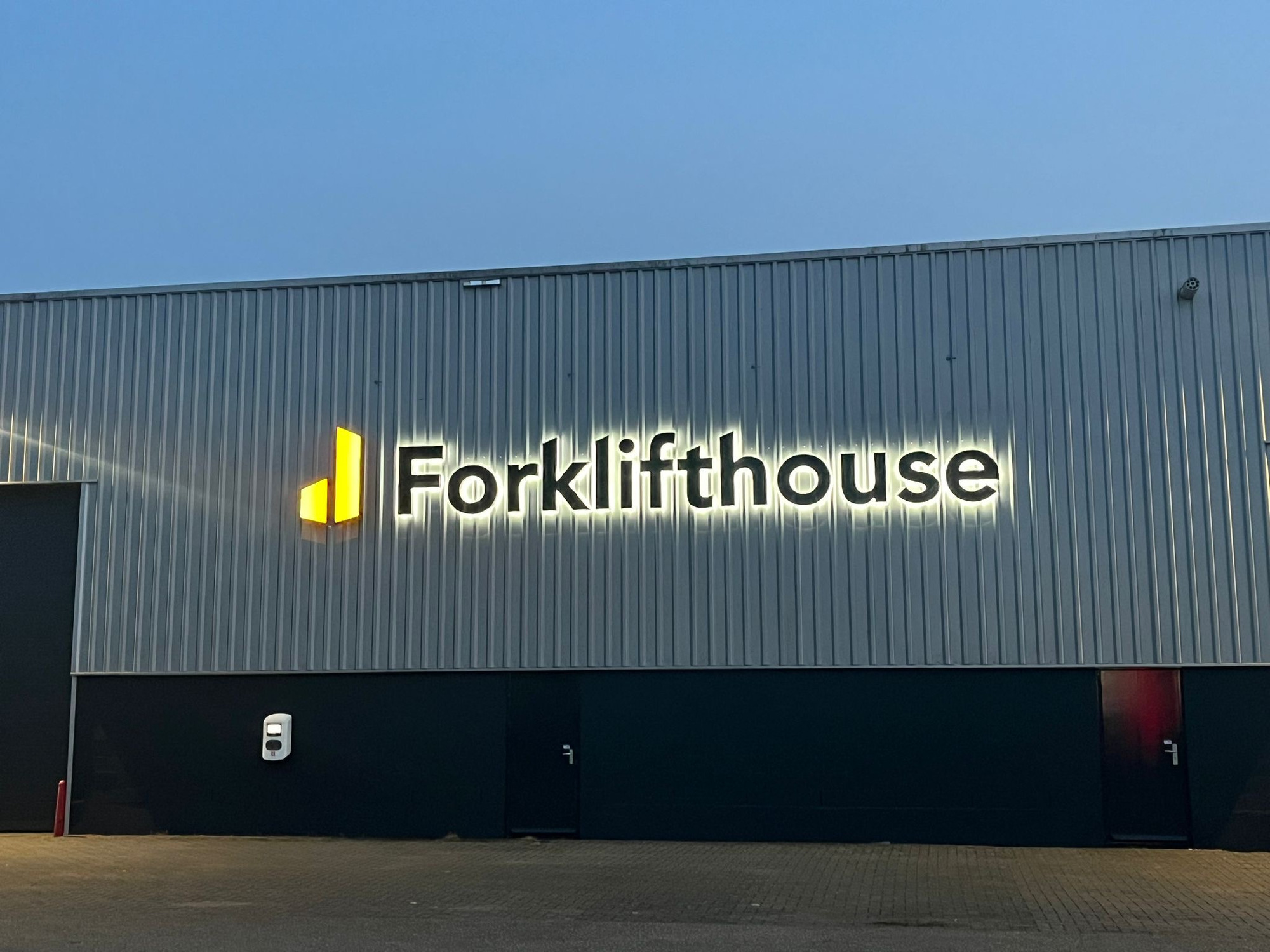 Forklifthouse B.V. undefined: picture 6