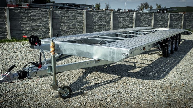 BORO CENTRUM DYSTRYBUCJI PRZYCZEP - vehicles for sale undefined: picture 17