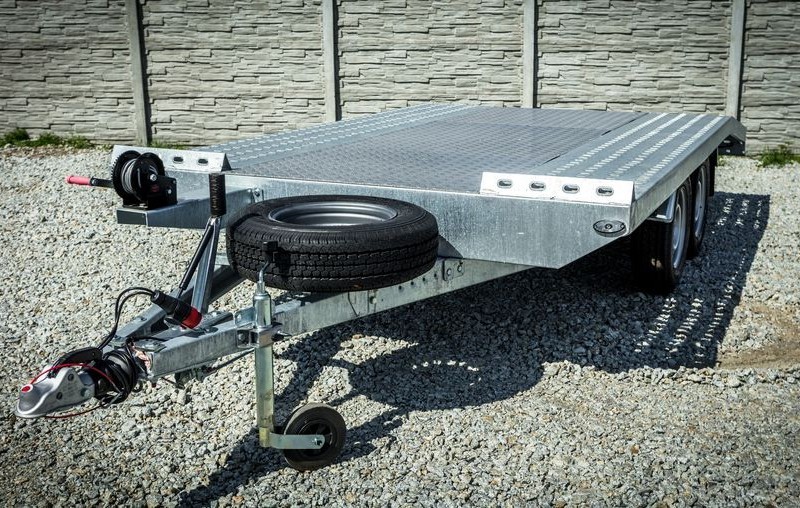 BORO CENTRUM DYSTRYBUCJI PRZYCZEP - vehicles for sale undefined: picture 18