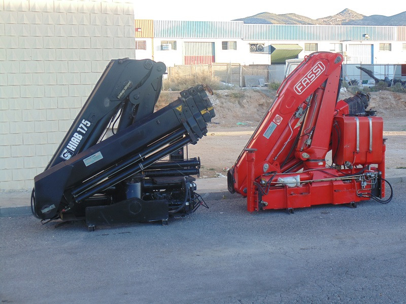 GRUCOM - Attachments - Year: 2001 undefined: picture 3