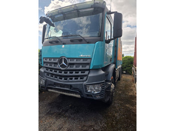 Container transporter/ Swap body truck MERCEDES-BENZ Arocs 2651