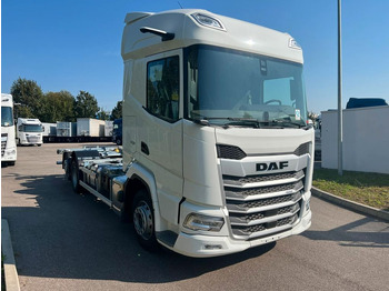 Container transporter/ Swap body truck DAF XF 480