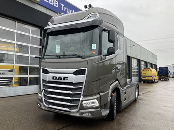 Tractor unit DAF XG 530