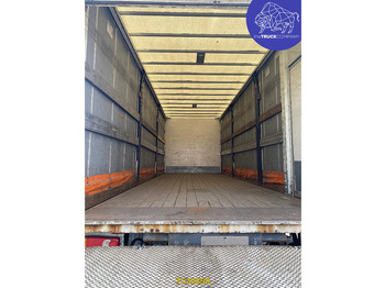 Curtainsider truck DAF LF 55 220: picture 3