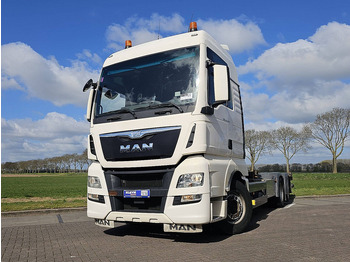 Container transporter/ Swap body truck MAN TGX 26.440