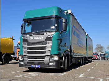 Curtainsider truck SCANIA S 450