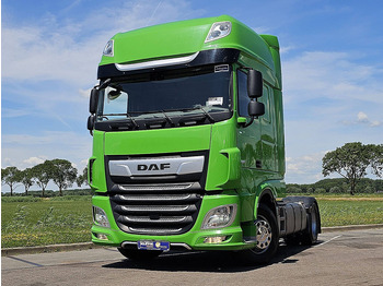 Tractor unit DAF XF 530