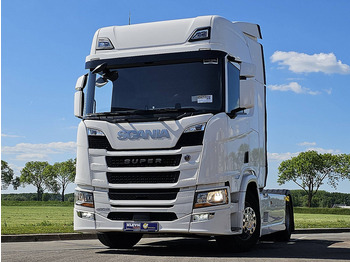 Tractor unit SCANIA R 460