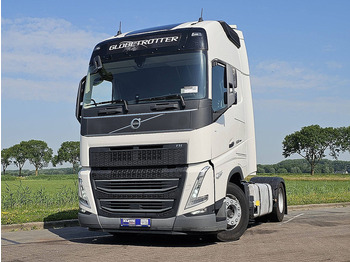 Tractor unit VOLVO FH 500