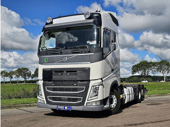Container transporter/ Swap body truck VOLVO FH 460