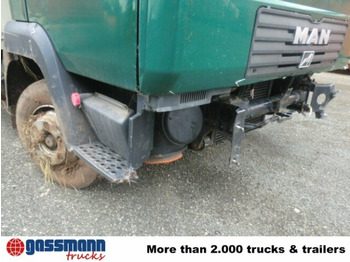 Box truck MAN L33 8.180 C 4x2, Unfallfahrzeug mit: picture 4
