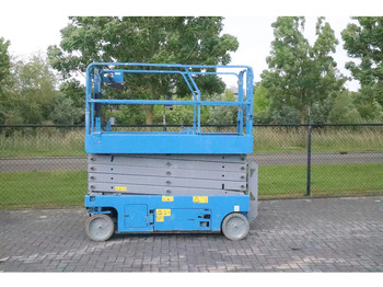 Scissor lift GENIE