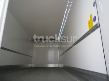 Refrigerator truck RENAULT D WIDE Z E: picture 5