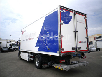 Refrigerator truck RENAULT D WIDE Z E: picture 4