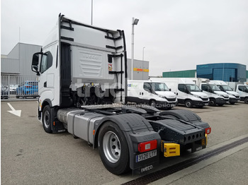 Tractor unit IVECO S-WAY AS440S51T/P: picture 3