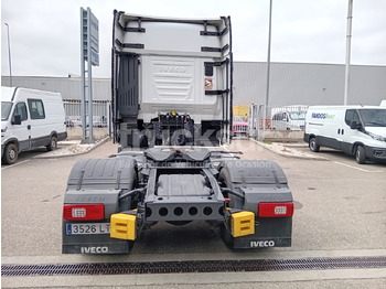 Tractor unit IVECO S-WAY AS440S51T/P: picture 5