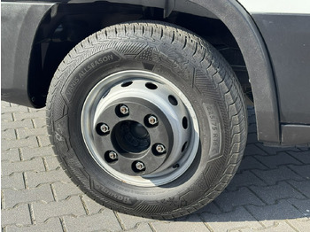 Refrigerated van Iveco Daily 72C18 Mroźnia HI-MATIC 14 Euro Palet: picture 5 Refrigerated van Iveco Daily 72C18 Mroźnia HI-MATIC 14 Euro Palet: picture 5