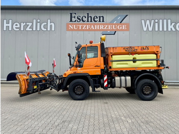 Snow removal vehicle Mercedes-Benz Unimog U 500 4x4: picture 2