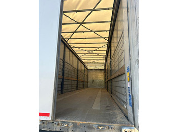 Curtainsider semi-trailer Kögel: picture 4
