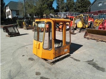 Cab and interior ZETTELMEYER