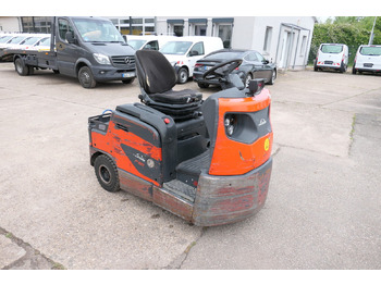 Tow tractor LINDE P60