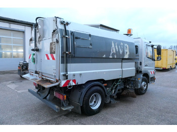 Road sweeper MERCEDES-BENZ Atego 1018 Rechtslenker Schmidt SK 500 R Rückfah: picture 4